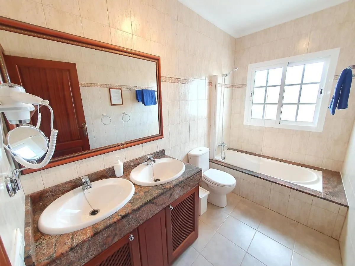 Apartamentos Graciosamar Caleta de Sebo Apartment