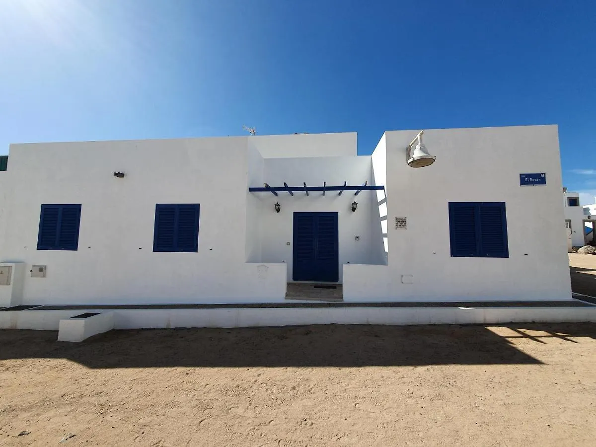 Apartamentos Graciosamar Caleta de Sebo 0*,  Spain
