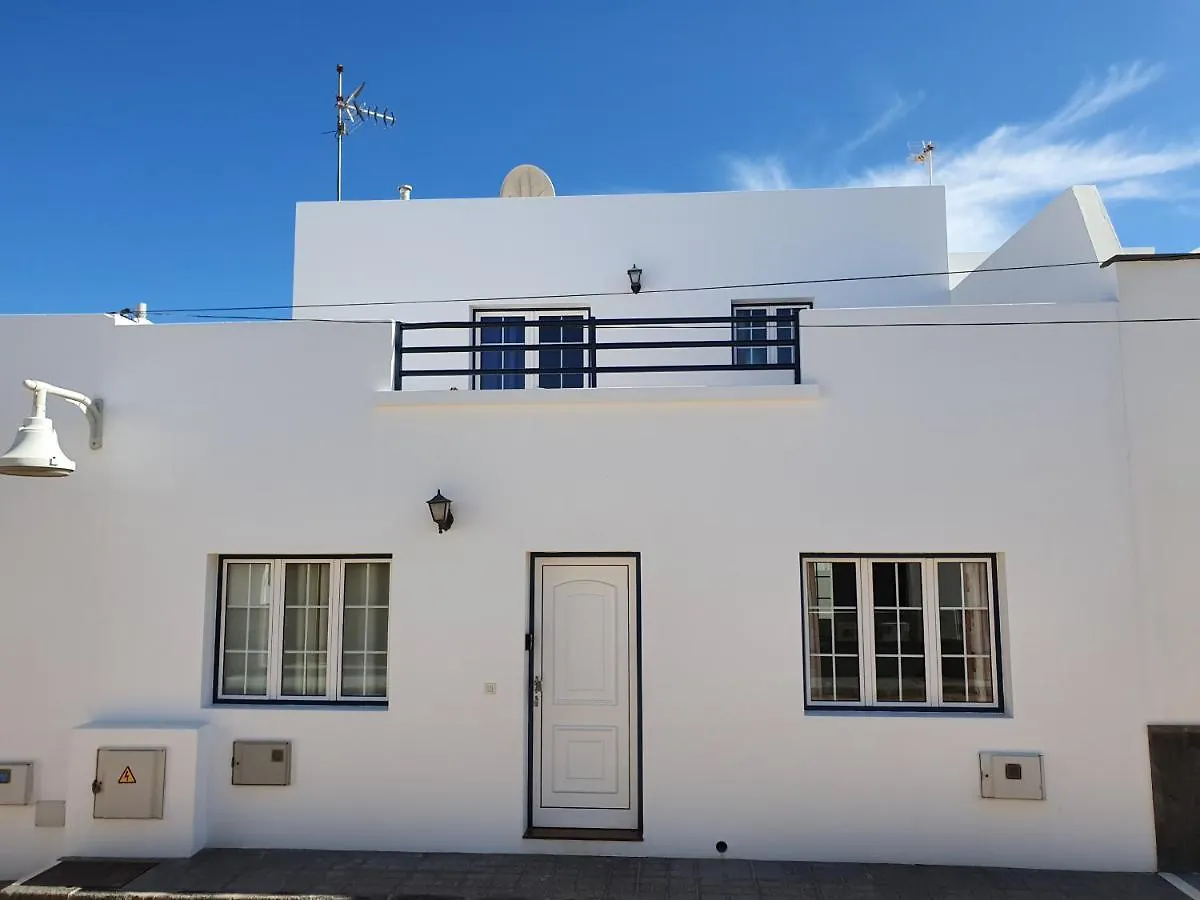Apartamentos Graciosamar Caleta de Sebo 0*,  Spain