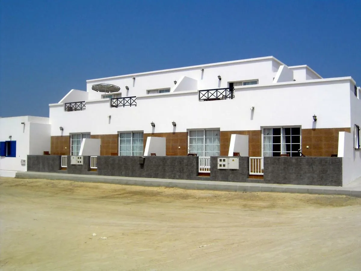 Apartamentos Graciosamar location